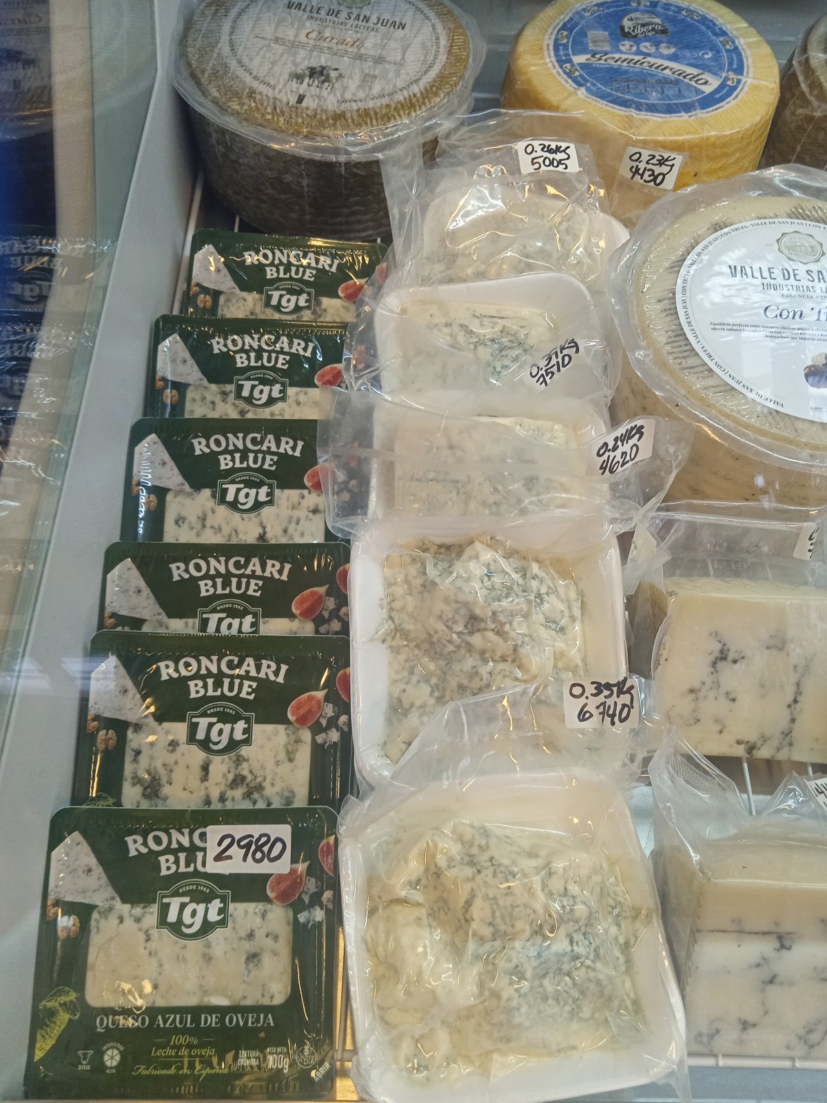 Queso Roncari Blue TGT