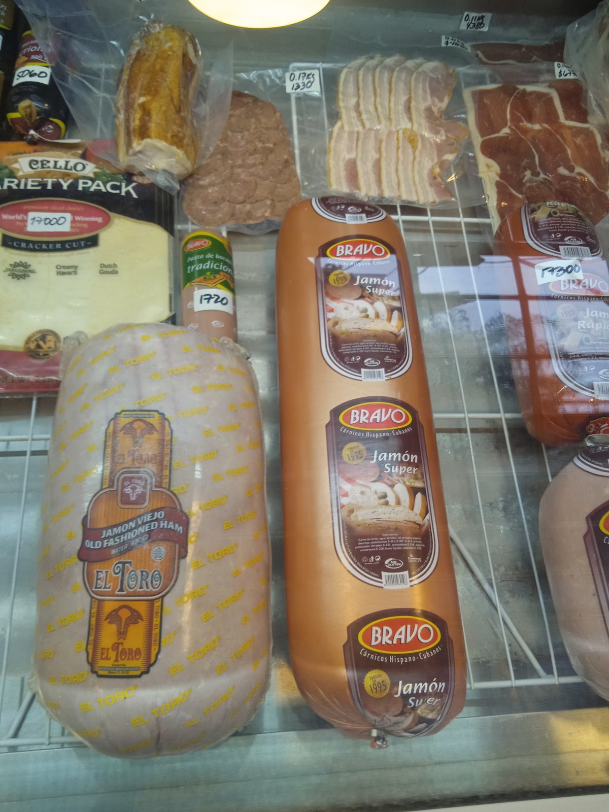 Mortadela de pollo El Toro